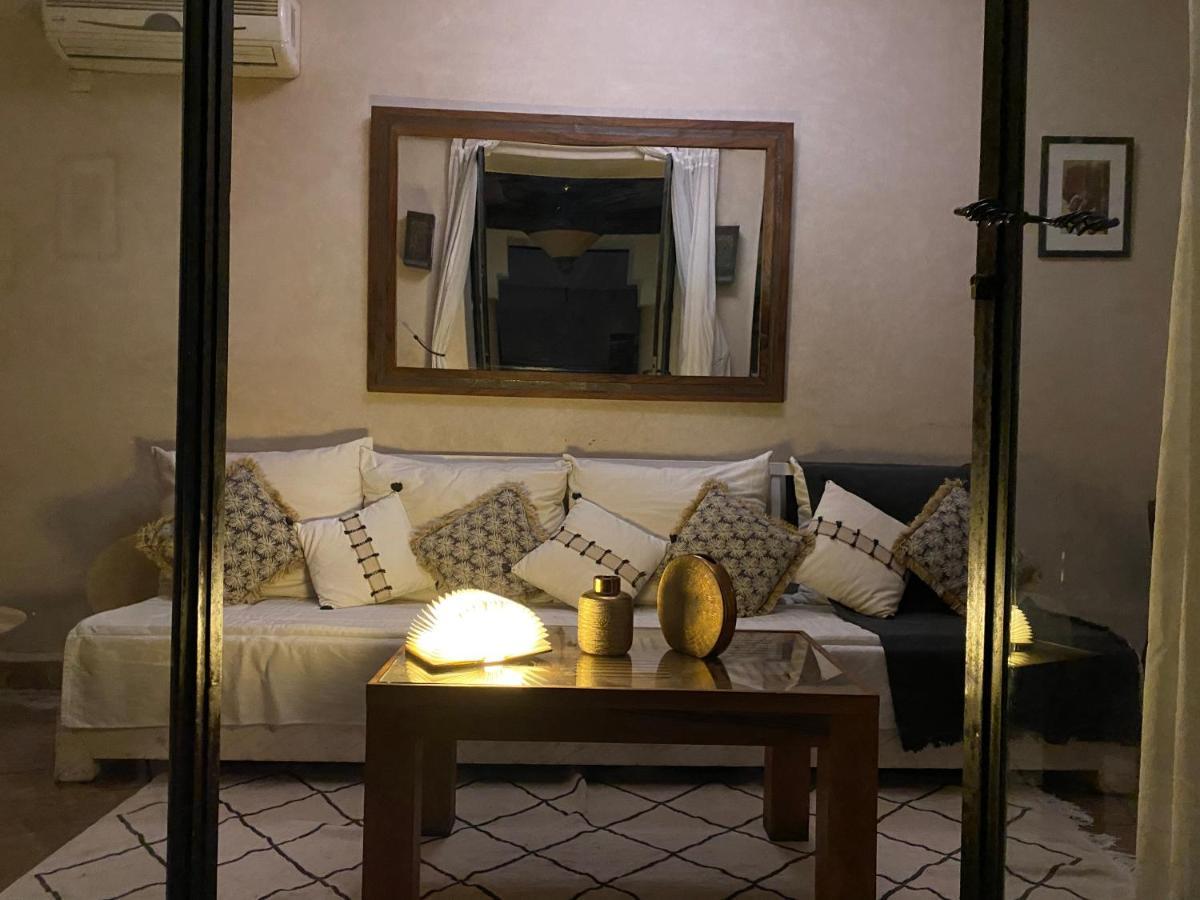 Magnifique Riad dans la médina Marrakesh Esterno foto