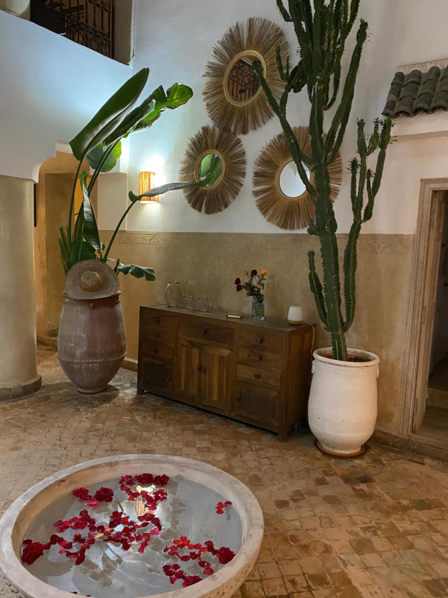 Magnifique Riad dans la médina Marrakesh Esterno foto